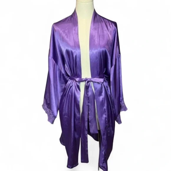 Sold - Picture 2 of 7